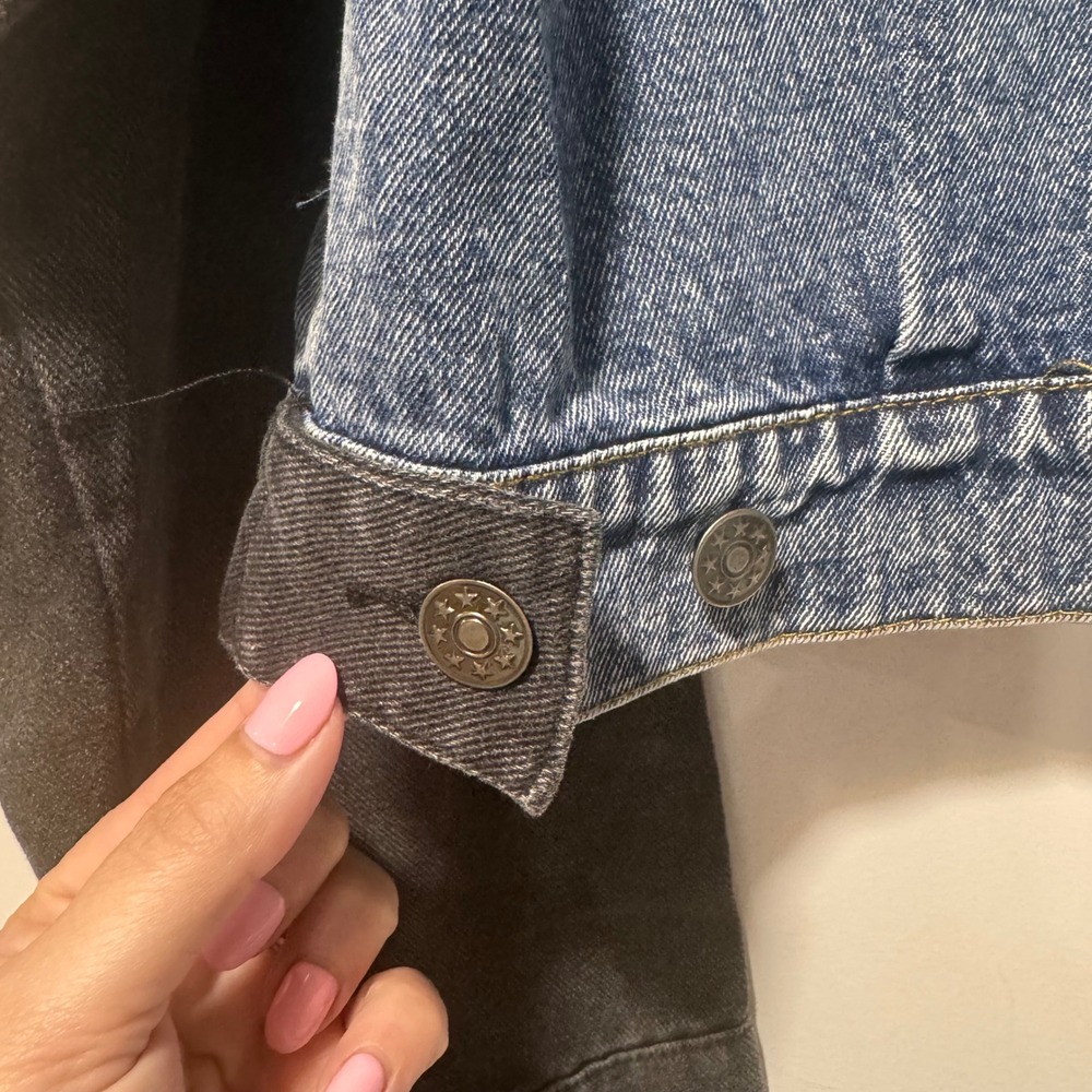 Mustard Seed Two Tone Denim Jacket Medium Blue Black Contrast Sleeve NWT - Picture 7 of 10